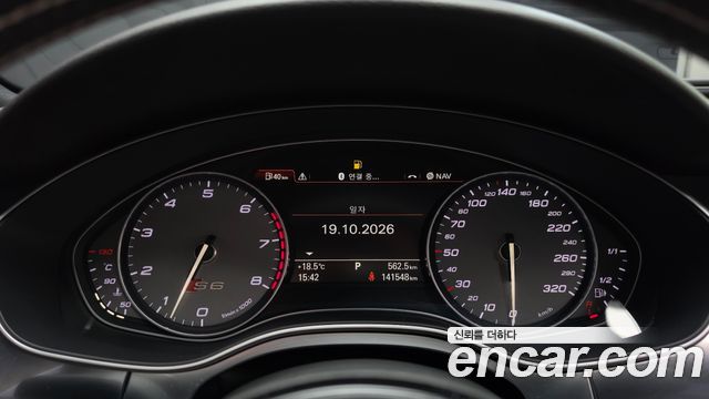 Audi S6 2014 — photo 11