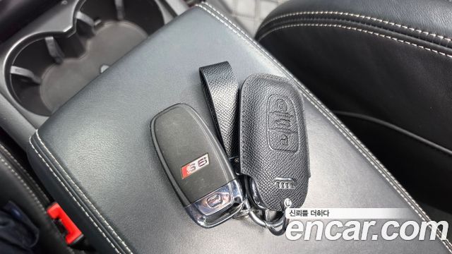 Audi S6 2014 — photo 25