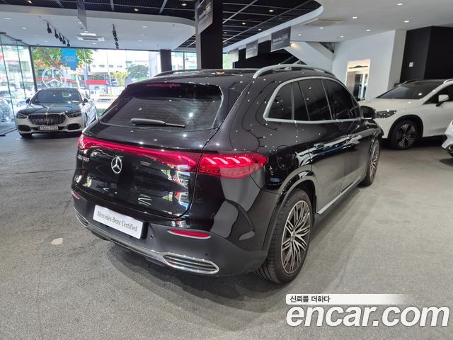 Mercedes-Benz EQE 2026 — photo 2
