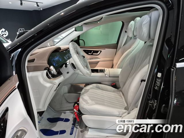 Mercedes-Benz EQE 2026 — photo 10