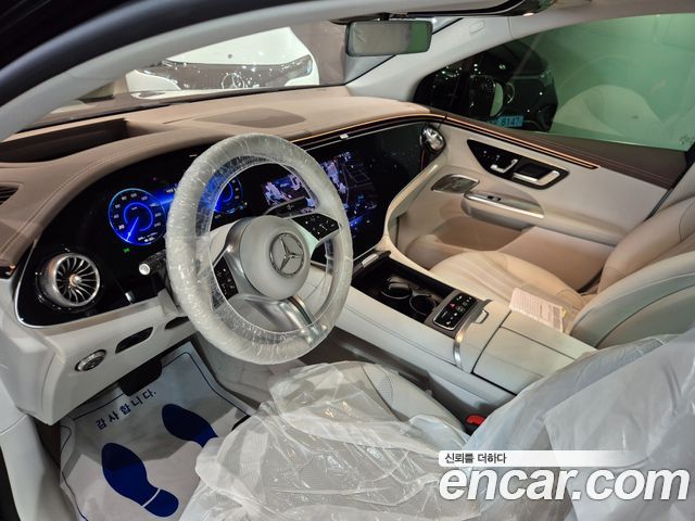 Mercedes-Benz EQE 2026 — photo 18