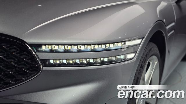 Genesis G90 2022 — photo 8