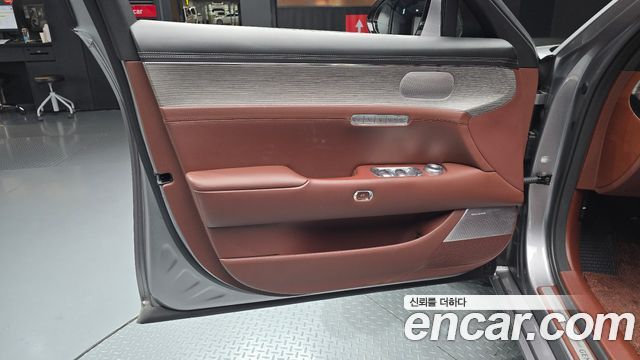 Genesis G90 2022 — photo 14