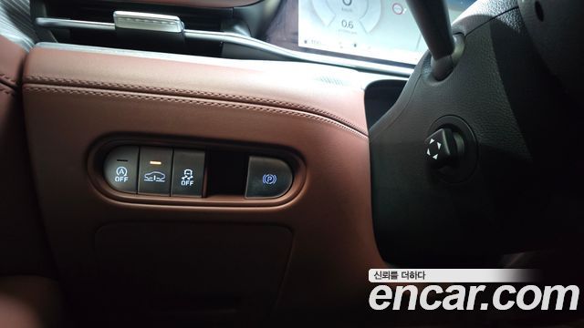 Genesis G90 2022 — photo 30
