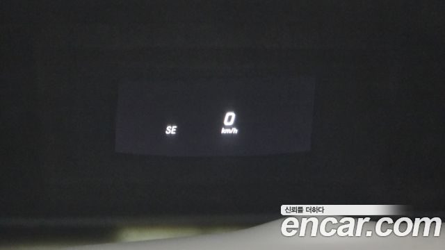 Mercedes-Benz E-Class 2017 — photo 17