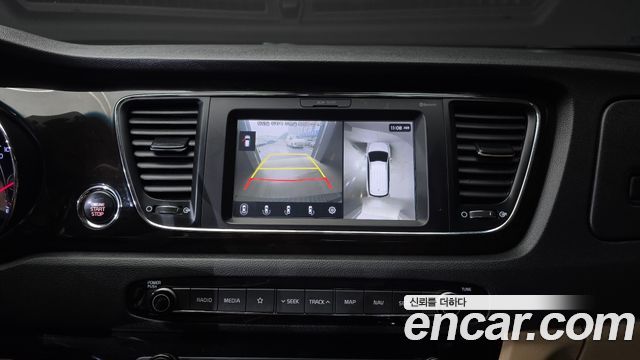 Kia Canival 2020 — photo 15