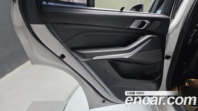 BMW X5 2023 — photo 15