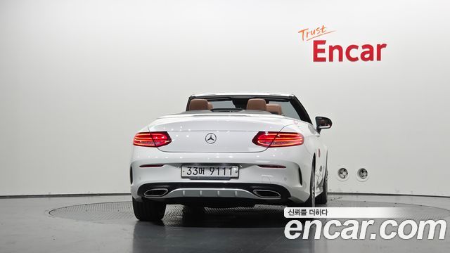 Mercedes-Benz C-Class 2018 — photo 4