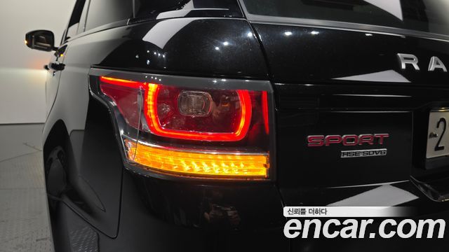 Land Rover Range Rover Sport 2015 — photo 9