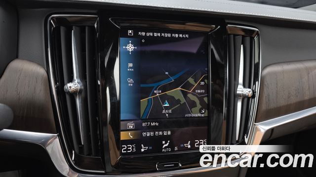 Volvo S90 2021 — photo 25