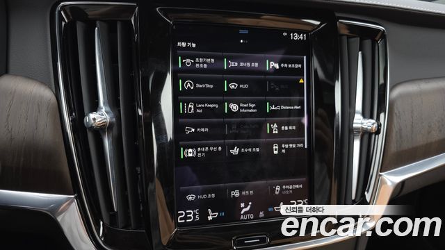 Volvo S90 2021 — photo 26