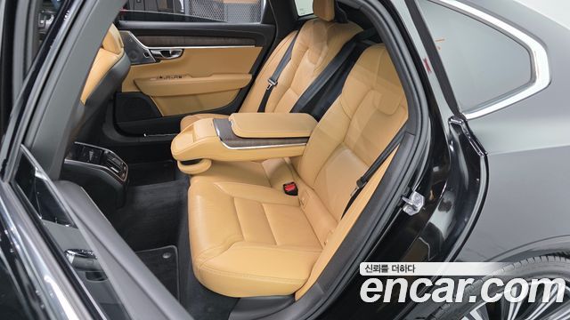 Volvo S90 2021 — photo 16