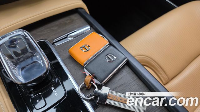 Volvo S90 2021 — photo 36