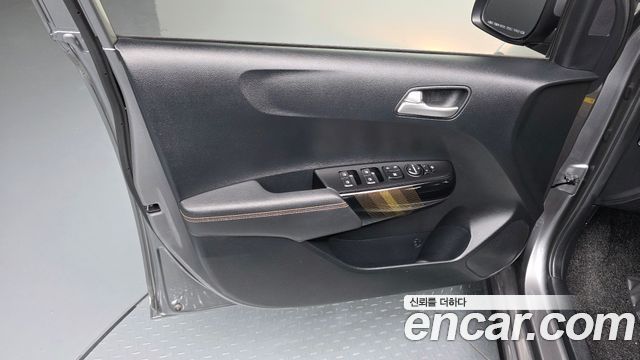 Kia morning 2023 — photo 14