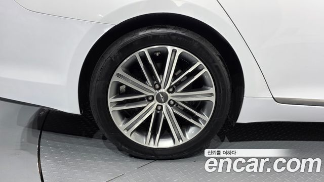 Genesis G80 2018 — photo 5