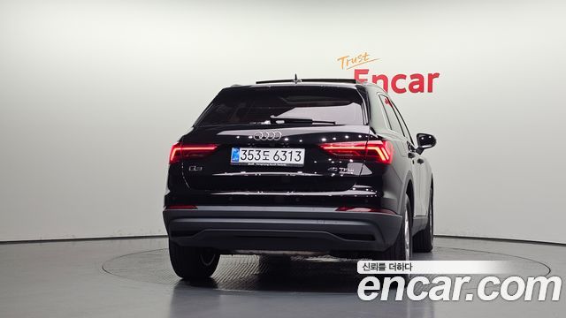 Audi Q3 2025 — photo 4