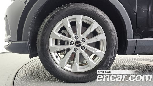 Audi Q3 2025 — photo 5