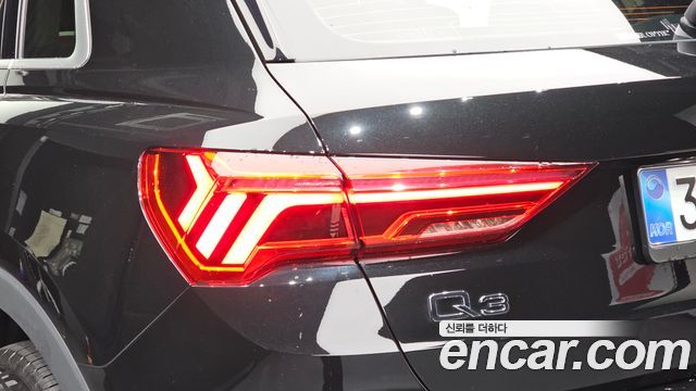 Audi Q3 2025 — photo 9
