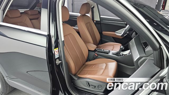 Audi Q3 2025 — photo 16