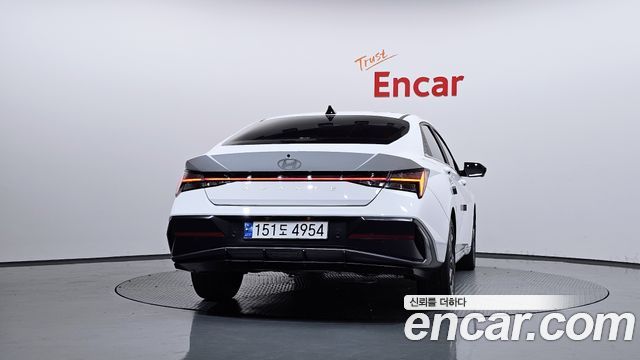 Hyundai AVANTE 2024 — photo 4