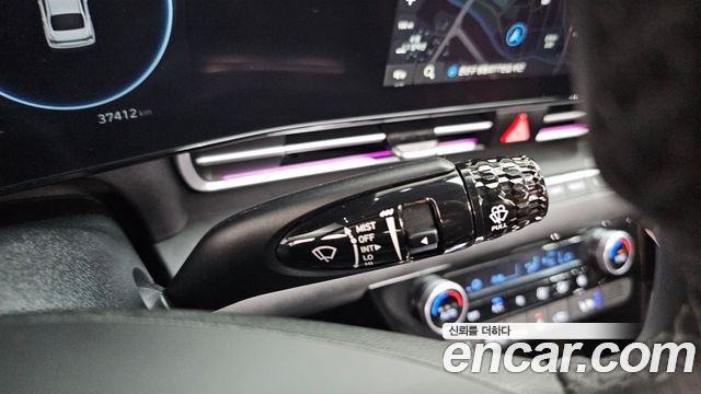 Hyundai AVANTE 2024 — photo 28