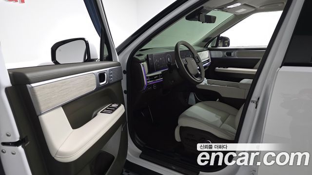 Hyundai Santafe 2025 — photo 13