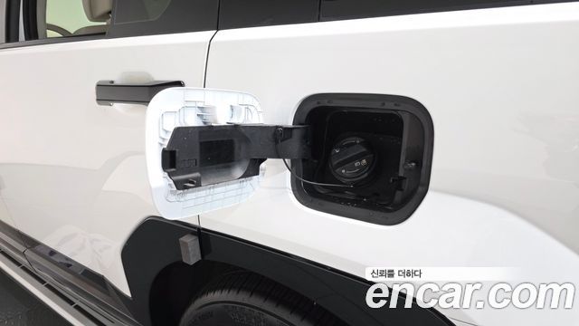 Hyundai Santafe 2025 — photo 33