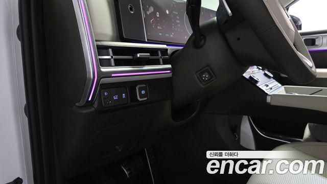 Hyundai Santafe 2025 — photo 41