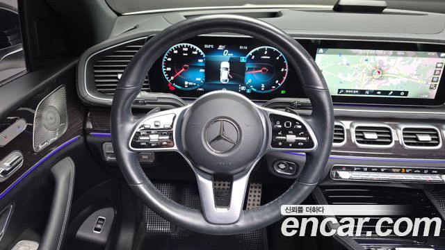 Mercedes-Benz GLE-Class 2022 — photo 20