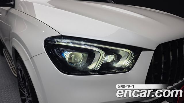 Mercedes-Benz GLE-Class 2022 — photo 8