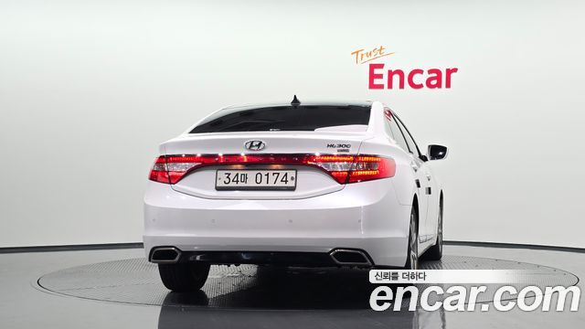 Hyundai Grandeur 2015 — photo 4