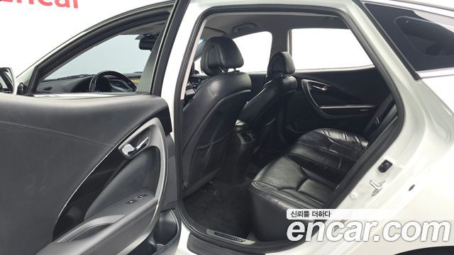 Hyundai Grandeur 2015 — photo 17