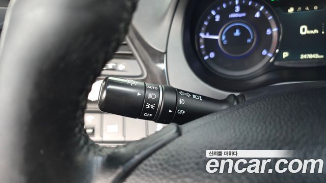 Hyundai Grandeur 2015 — photo 29