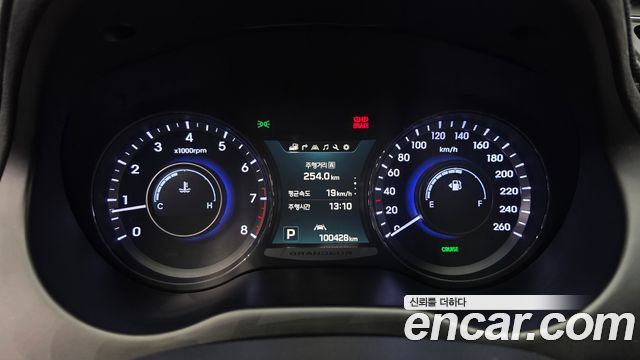 Hyundai Grandeur 2017 — photo 11