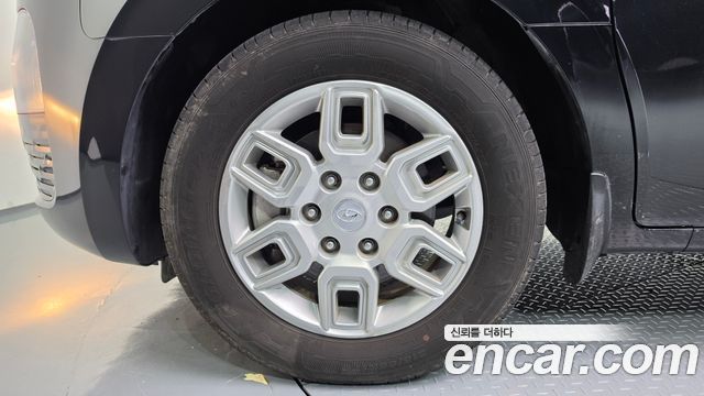 Hyundai Staria 2024 — photo 5