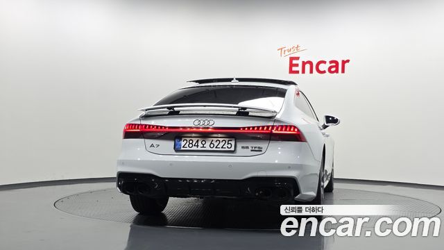 Audi A7 2020 — photo 4