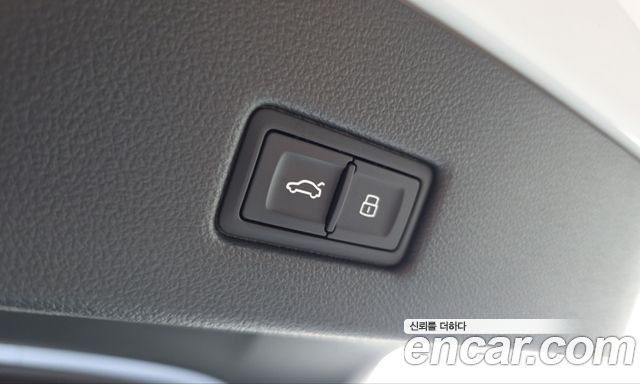 Audi A7 2020 — photo 24
