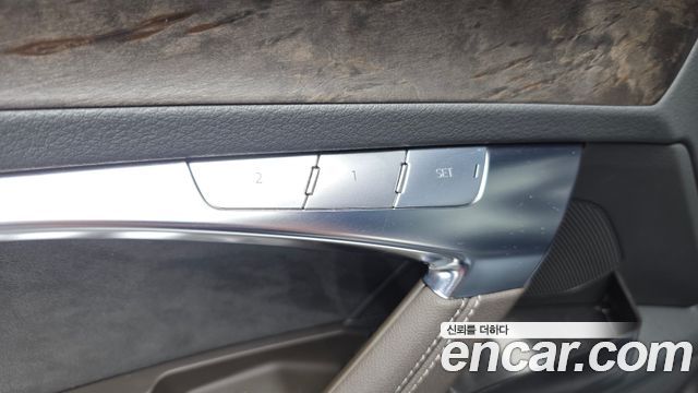 Audi A7 2020 — photo 31