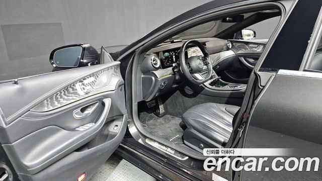 Mercedes-Benz CLS-Class 2022 — photo 13