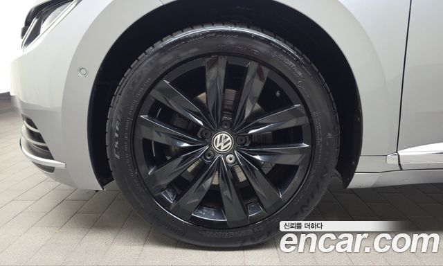Volkswagen Arteon 2019 — photo 5
