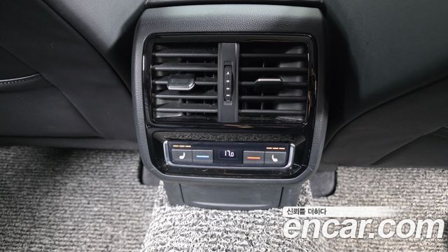 Volkswagen Arteon 2019 — photo 32