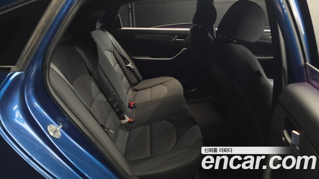 Hyundai Sonata 2018 — photo 11