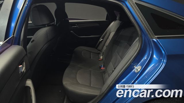 Hyundai Sonata 2018 — photo 12