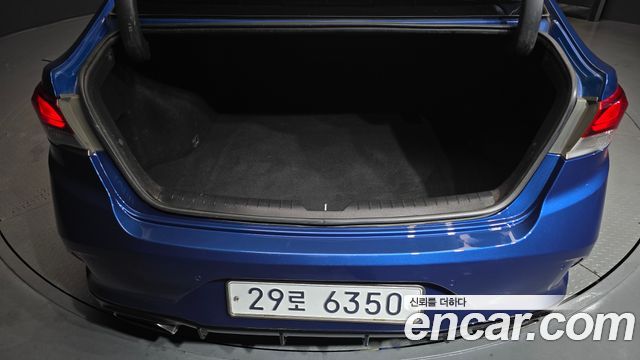 Hyundai Sonata 2018 — photo 20