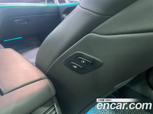 Hyundai Genesis 2014 — photo 10