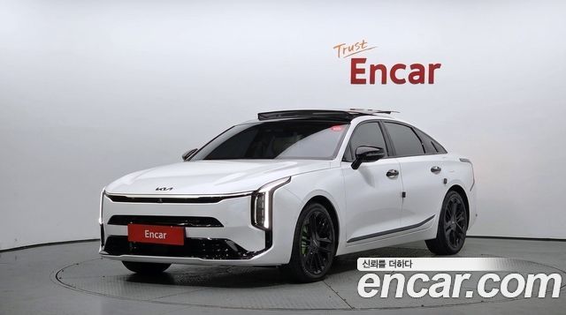 Kia K8 2025 — photo 1