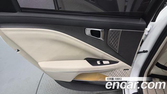 Kia K8 2025 — photo 15