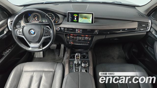 BMW X5 2017 — photo 10