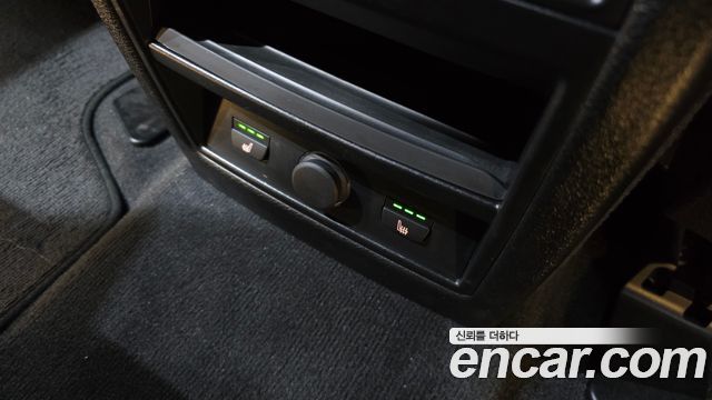 BMW X5 2017 — photo 24