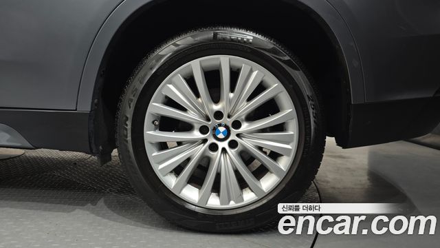 BMW X5 2017 — photo 7